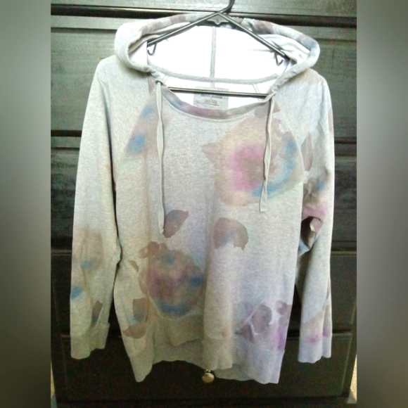 Dkny Tops - DKNY Jeans Gray and Watercolor Pattern Hoodie Sz Medium